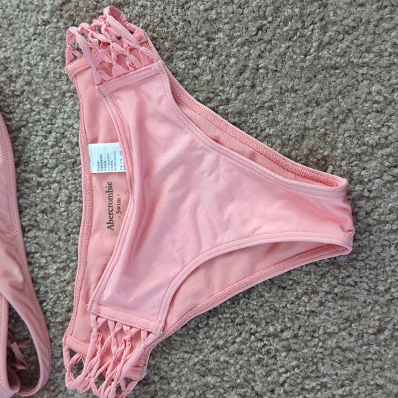 DONATED - Picture 4 of 10